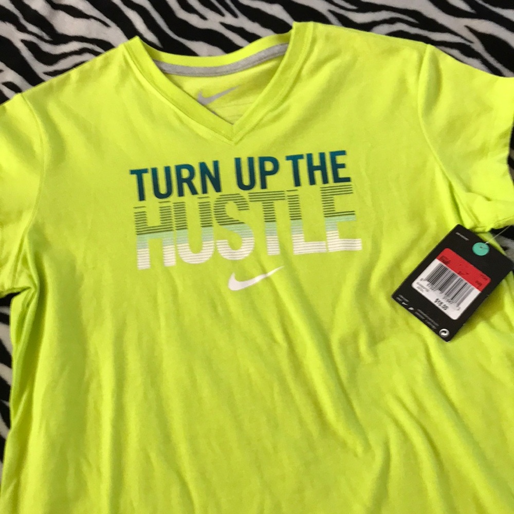 NWT Nike shirt